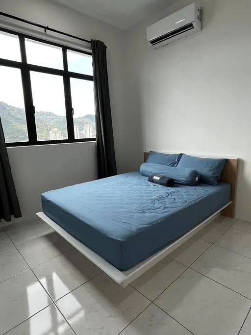 Sun Executive Suite Entire Unit @Bayan Lepas #5Pax #Queensbay #Spice #100Mbps شقة